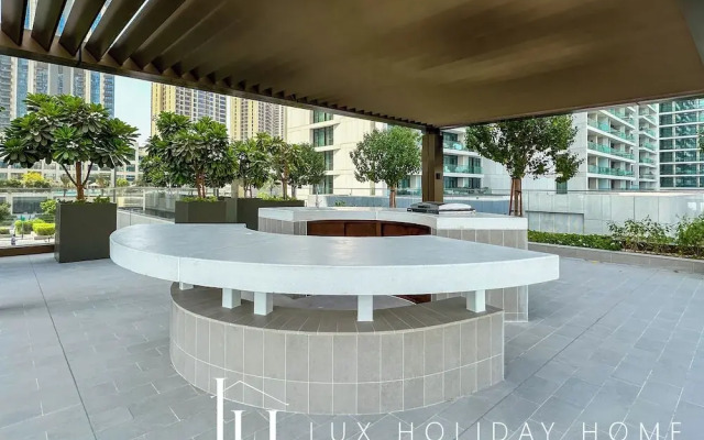 LUX  The Creek Palace Residence Suite 2