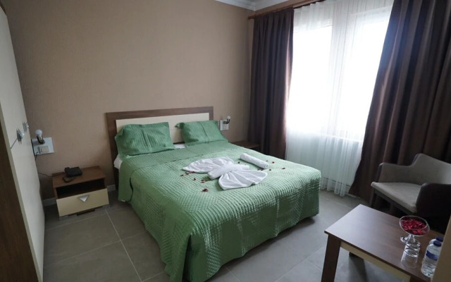 Kumru Suitesseda Pansi̇yon