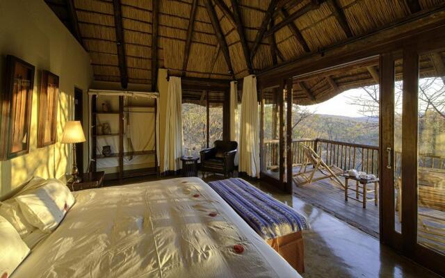 Tshwene Lodge