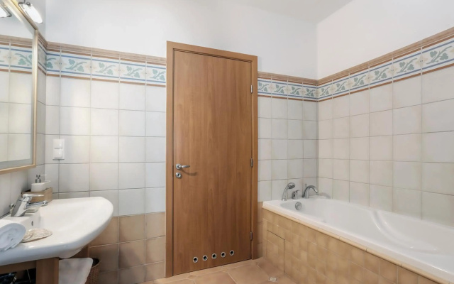 VIU Secret Garden Apartment
