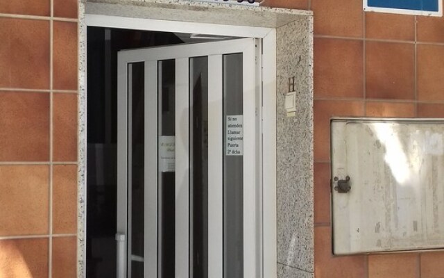 Hostal Emi-Ros