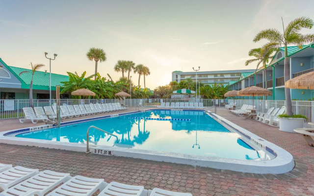 Beachside Hotel & Suites Cocoa Beach - Port Canaveral