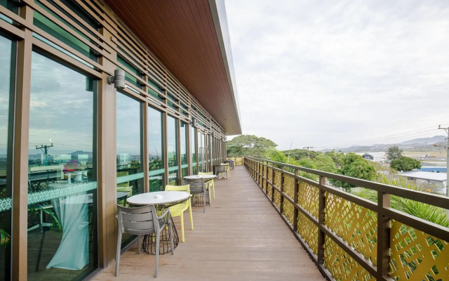 Gateway Hotel