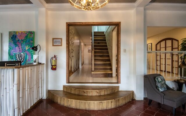 Angeli Gardens Boutique Hotel