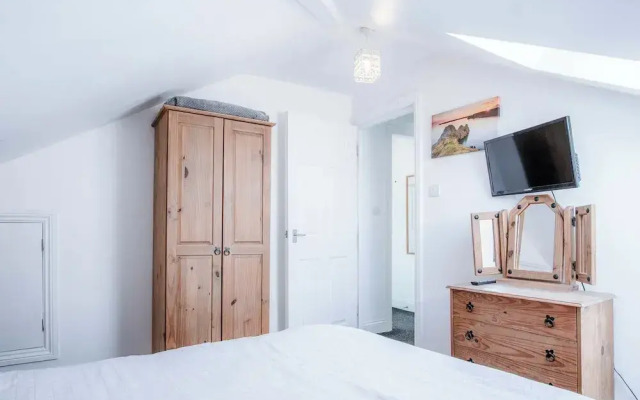 Rooftops - 1 Bedroom Apartment - Tenby