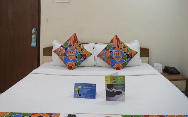 FabExpress Sri Lakhsmi Deluxe