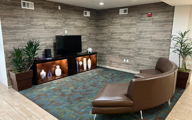 Candlewood Suites LAX Hawthorne by IHG