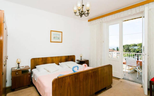 Apartment Zana