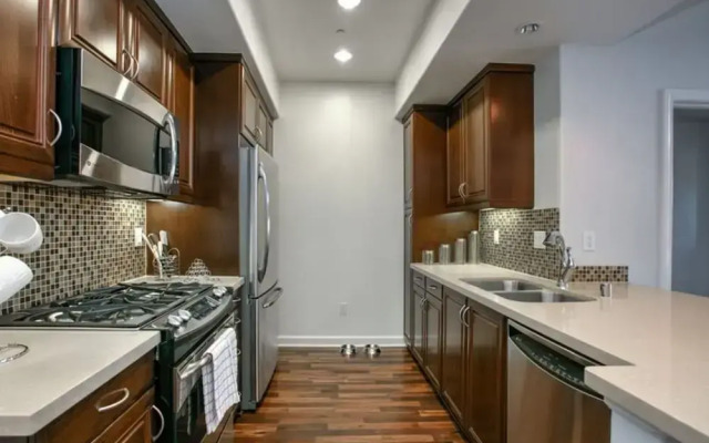 Lavish Suites At Bel Air