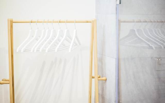 One&Lux Byron Suites