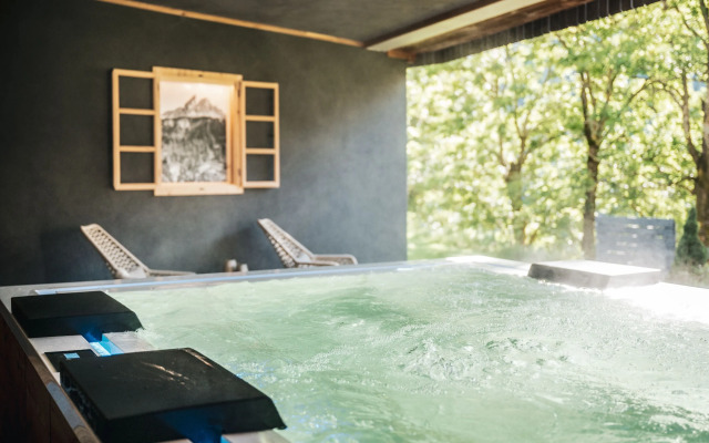 Les Dolomites Mountain Lodges