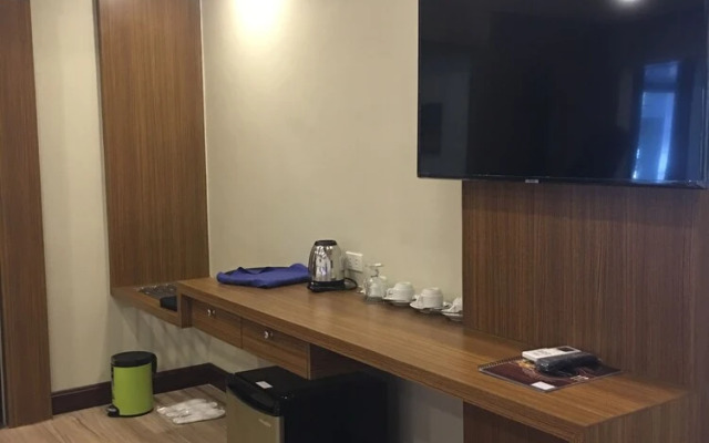 Robinland Residences - Hostel