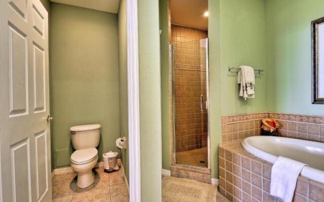 Harborview Grande 705