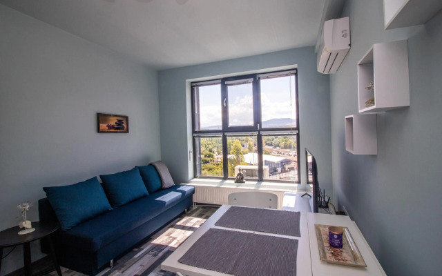 Mountain View Apartment 1 + Parking