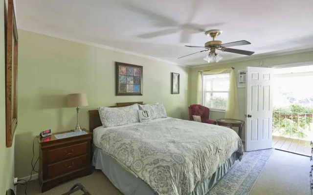 Hickory Falls Guesthouse