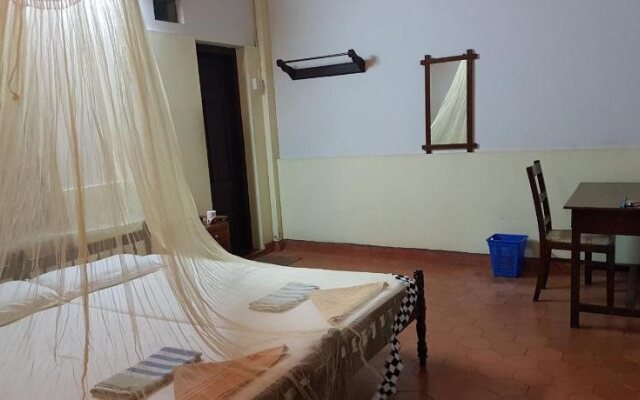 Palmgrove Lake Resort