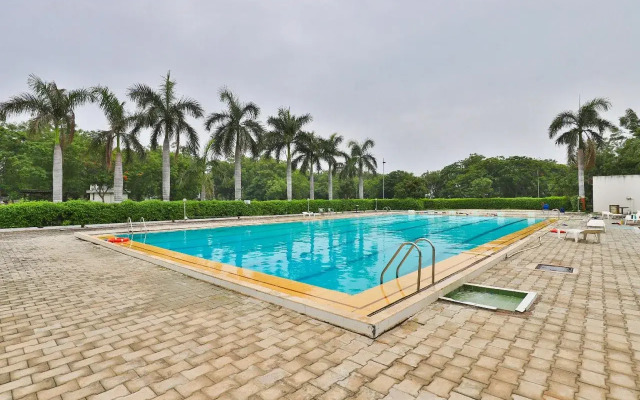 Infocity Club And Resort