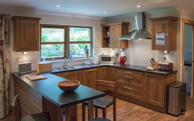 Highland Holiday Homes - Tulloch Ard