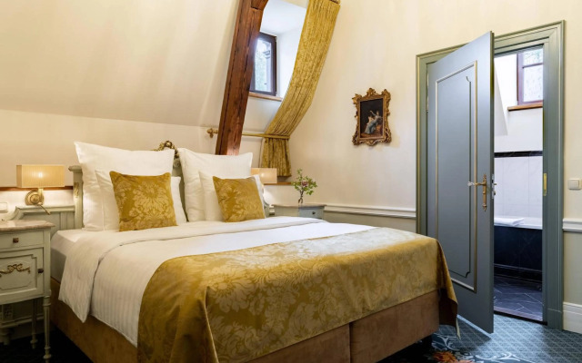 Schloss Lieser, Autograph Collection