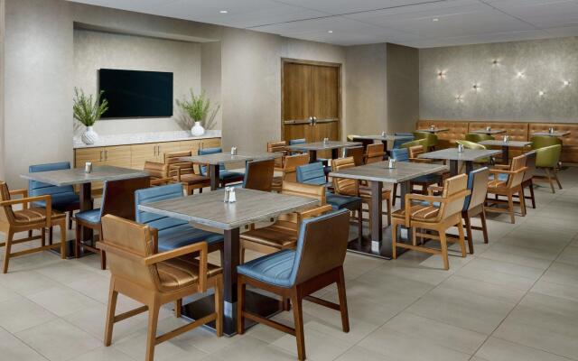 Springhill Suites by Marriott Chicago Downtown/ River North