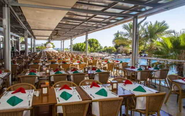 Mira Meridia Beach Hotel