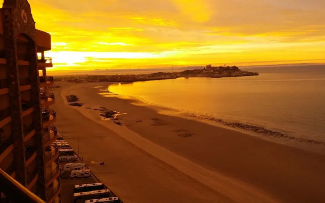 Sonoran Sky 1BR 1505 Penthouse by Casago