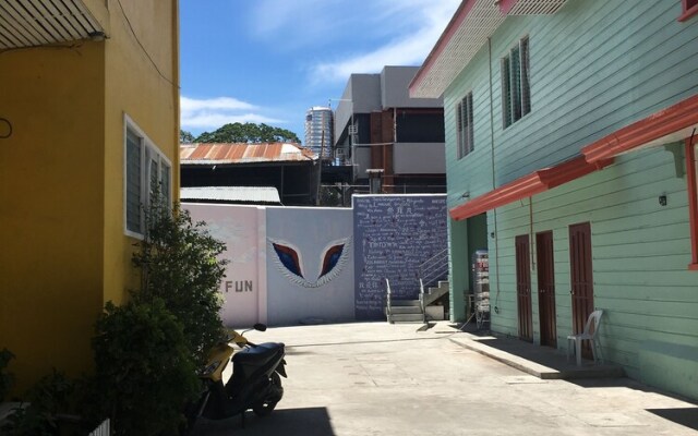 U Feel Fun House - Dumaguete
