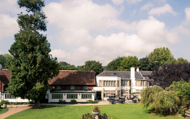 Sunday Box Hill Burford Bridge Hotel