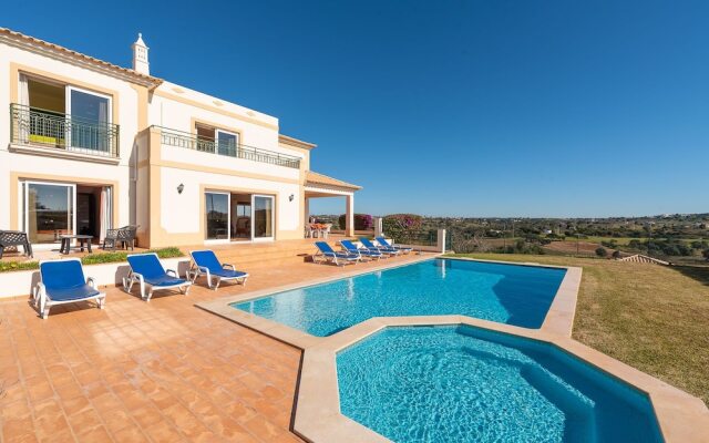 Villa Água