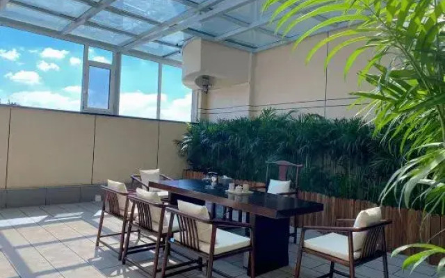 Longkou Hotel Longgang