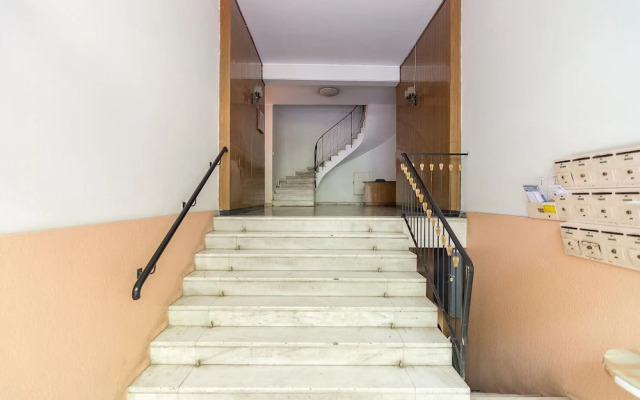 Brand new Stylish 2 bedroom apartment