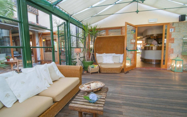 Hotel Cernia Isola Botanica