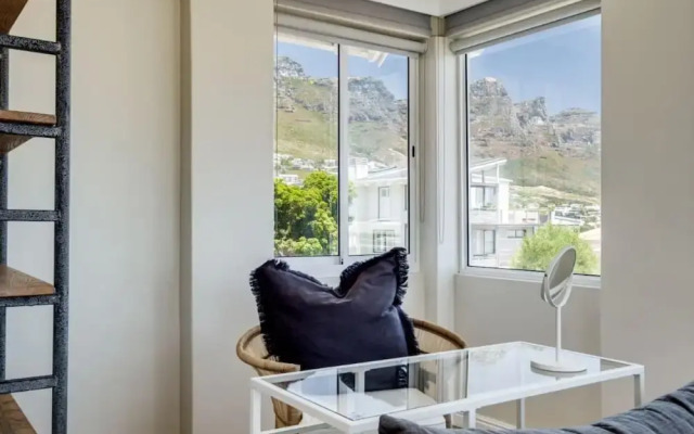 Sedgemoor Villa in Camps Bay