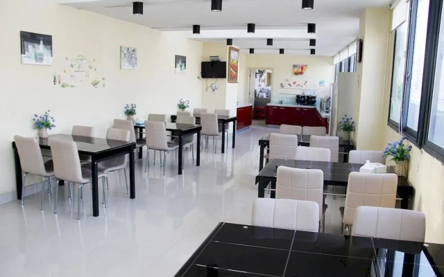 Hanting Hotel Huainan Railway Station