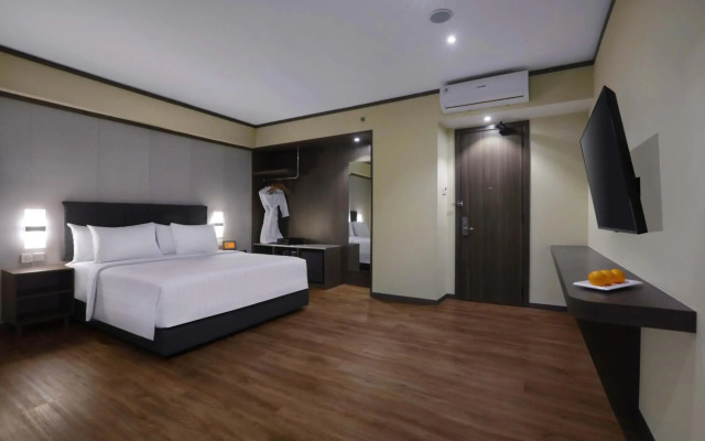 Harper Premier Nagoya Batam