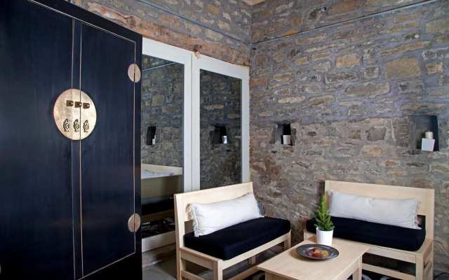 Mikro Papigo 1700 Hotel & Spa