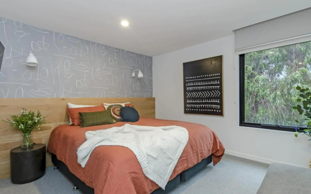 Laneway Apartments - Vesper