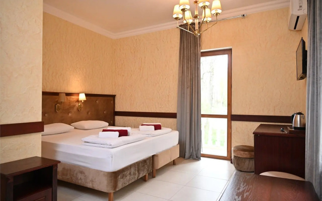 Dzhubga Park Hotel (former Dzhubga Boarding House)
