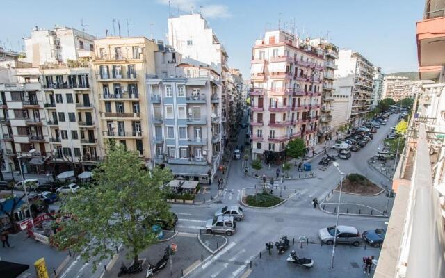 Downtown Boutique Apartment