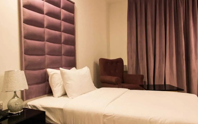 Parkside Plaza Hotel - Muscat