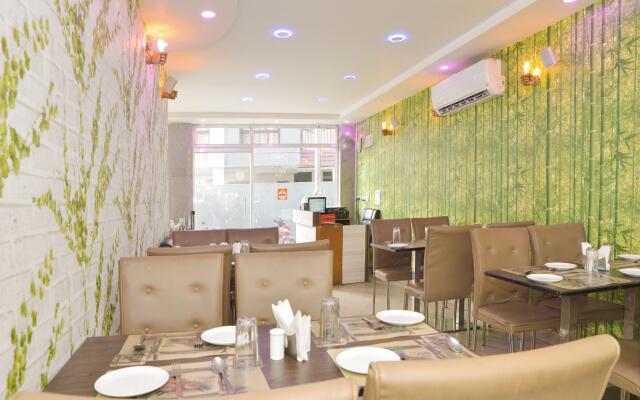 OYO 14487 Hotel Stay Inn