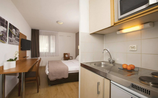Séjours & Affaires Pantin Charles de Gaulle