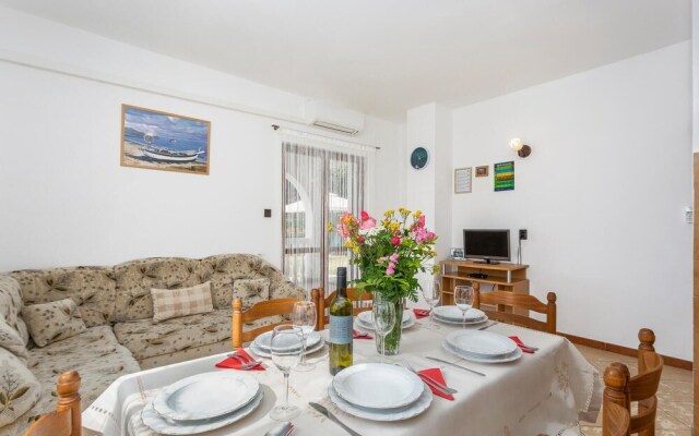 Amazing Home in Omisalj With Wifi and 2 Bedrooms