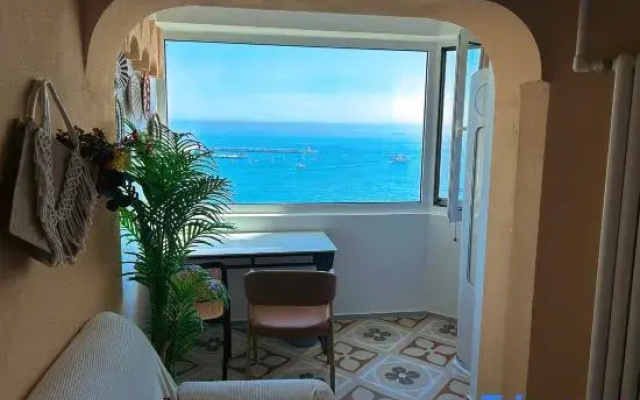 Seaside Adulina Scenic Apartment (Qingdao May Fourth Square)