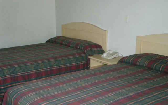 Crown Lodge Motel Oakland