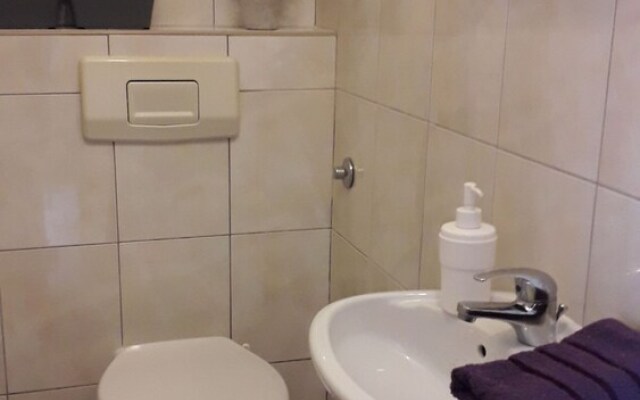 "air-conditioned Apartment on the Ground Floor With 2 Bedrooms"