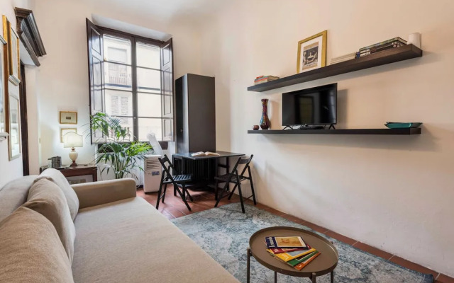 Ognissanti Flat by Mmega