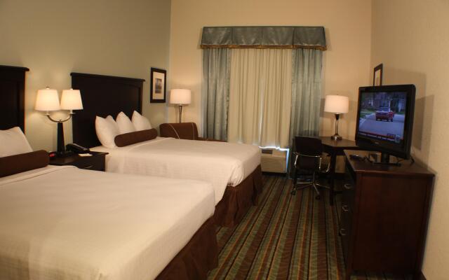 Best Western Plus Chain of Lakes Inn & Suites