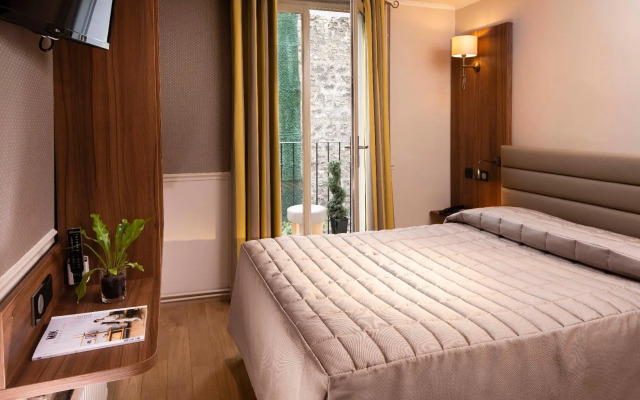 Hôtel de la Tour Eiffel