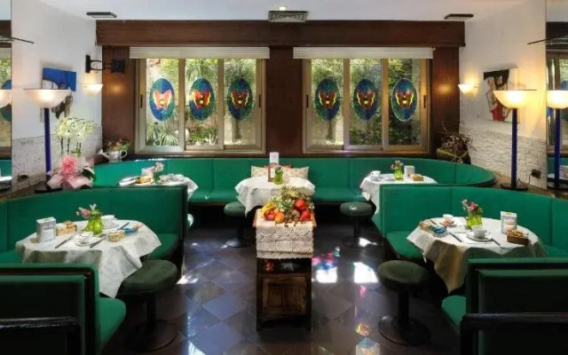 Urban Trend - Guest House